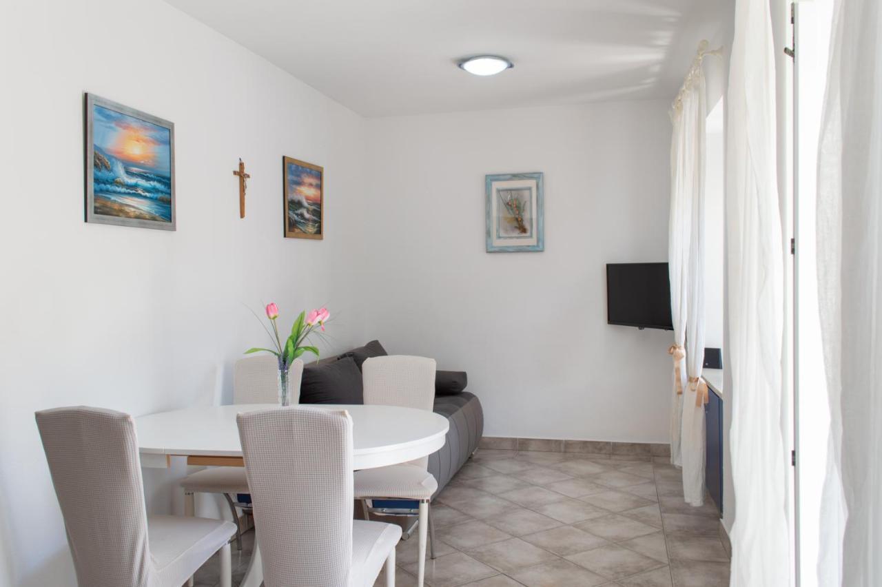 Villa Marijana - Old Town Centre Baška Voda Eksteriør bilde