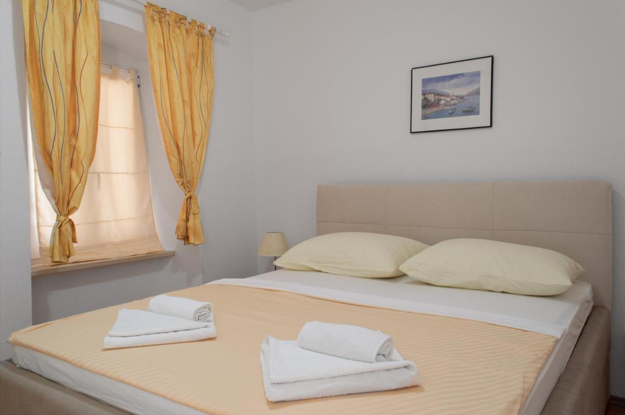 Villa Marijana - Old Town Centre Baška Voda Eksteriør bilde